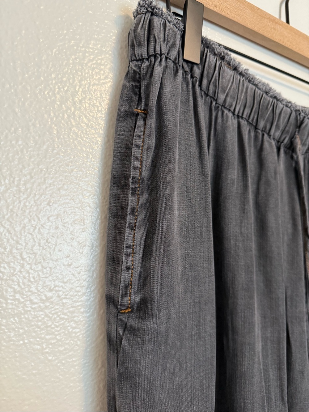 Easel - Washed Distressed Drawstring Elastic Waist Gray Grey Wide Leg Pant - 1X - Picture 8 of 14